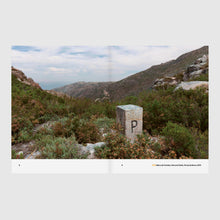 Carregar imagem no visualizador da galeria, Portugal refractário. Um país entre o imobilismo e a mudança
